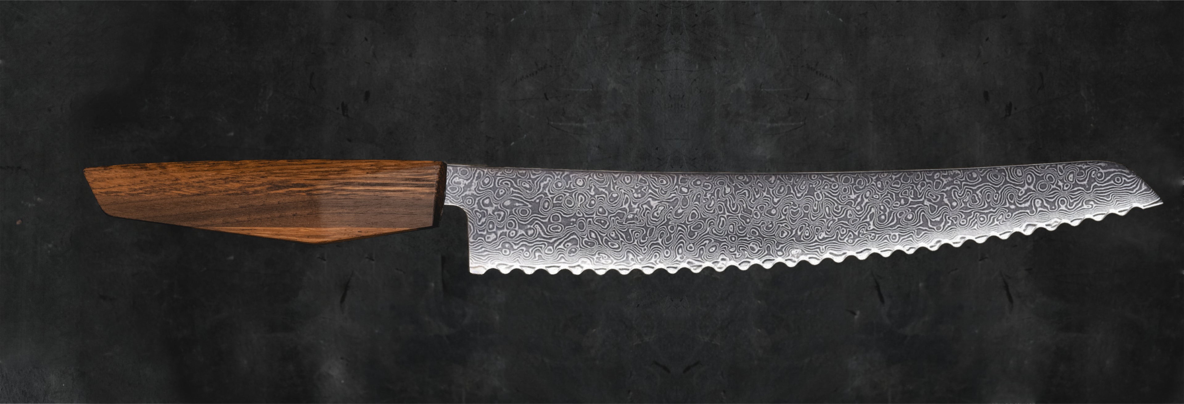 Damast Küchenmesser mit handgefertigten Holzgriffen