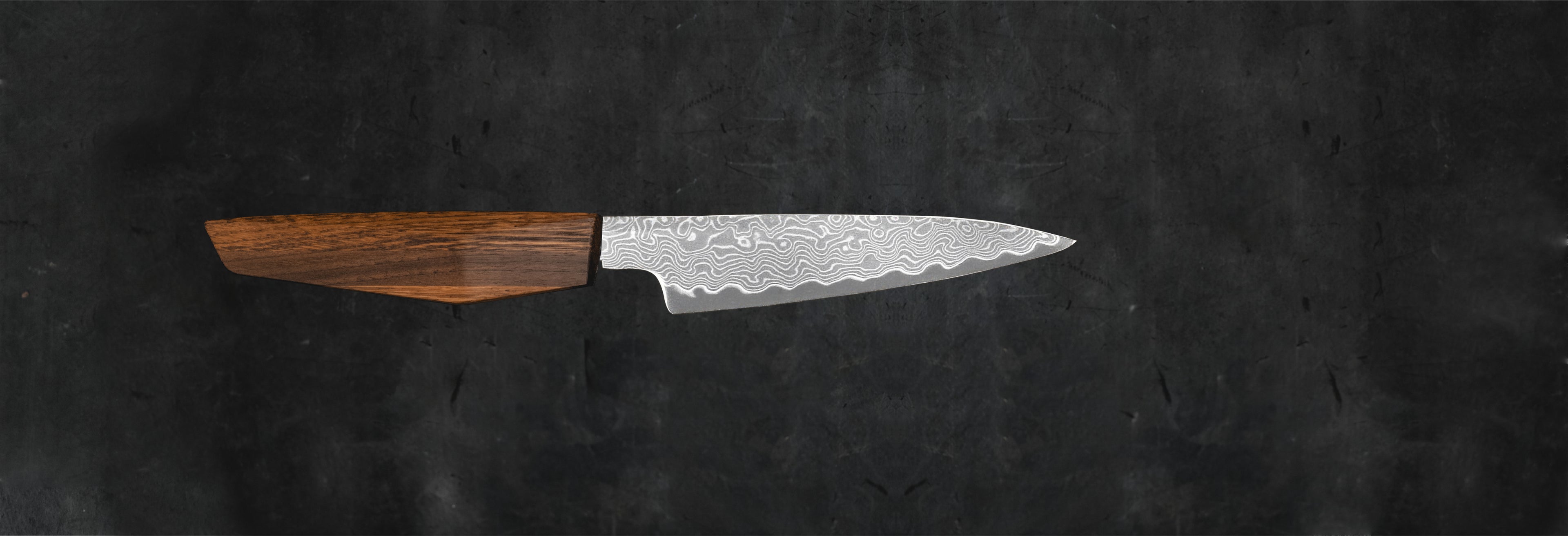 Damast Küchenmesser mit handgefertigten Holzgriffen
